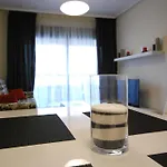 Apartman Flores *