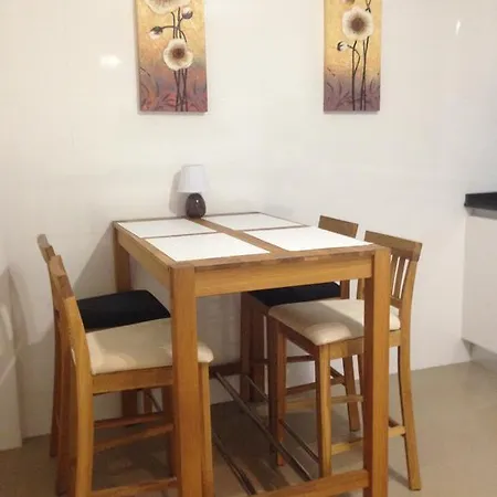 Apartment Flores *
